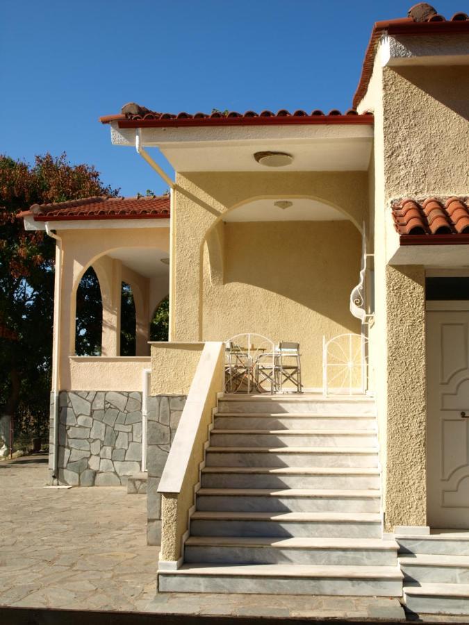 Ferienwohnung Παληοκτημα - Palioktima 2 Neon Rysion Exterior foto